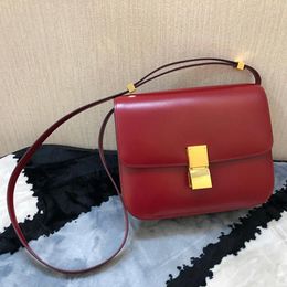 Shoulder Bags Retro Classic Luxury Tofu Bag Trendy Fashion Lock Star The Same Style All-match Leather Small Square Diagonal