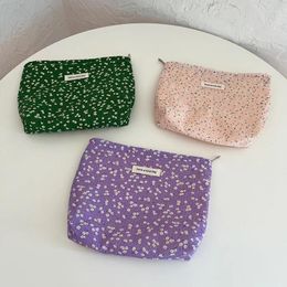 Cosmetic Bags Fresh Sweet Floral Makeup Bag Large Capacity Cloth Ladies Portable Clutch Mekup Pouch Travel Toiletry Organizer