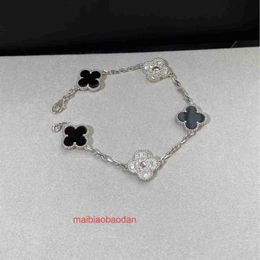 10A Vancllf High Luxury Designer Original Edition Womens Jewelry version panda four leaf clover five flower bracelet electroplated thickened 925 silver black agat