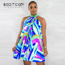 Casual Dresses BODYCON Women Geometrical Printed Halter Neck Pleated Big Swing Loose Beach Holiday Dress 2024 Vestidos Chic Summe