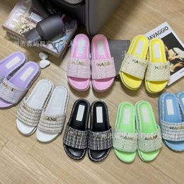 sandals channelheel slide Summer Knitted Breathable Flat Bottom Couple Lightweight Soft Sole Everyday Simple Slippery Slippers for Women