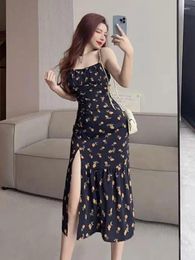 Casual Dresses Backless Midi Slip Dress Women Summer Slim Chic Holiday Party Vintage Black Floral Print Split Sundress French Style A-line