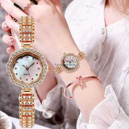 Nuova versione coreana orologio da donna con banda di diamante full diamond con diamante alla moda orologio da polso per bracciale per donne per donne