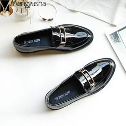 Casual Shoes Patent Leather Woman British College Student Flats Square Metal Buckle Loafers Non-slip Black Femme Zapatos Mujer