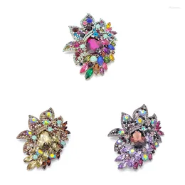 Brooches PD BROOCH 2024 Oversized Crystal Zircon Flower Clothing Accessories Bridal Jewellery Enamel Pins