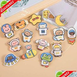 Other Home Decor Upgrade 1Pcs Japan And South Korea Cute Cartoon Pin Acrylic Brooch Astronaut Badge Pendant Drop Delivery Garden Dhhpv