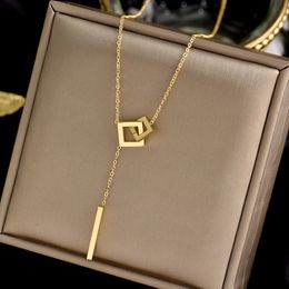 Fashion Luxury 316L Steel Heart Love Flower Square Necklace Pendant Neck Chain Girl Jewellery 240515