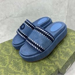 Men Summer Beach slides Designer platform Sandal denim Blue canvas Slide embroidery G Mule woman Thick bottoms Slipper Luxury Sliders Flip Flops Wedge slipper