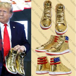 2024 Трамп Т кроссовки баскетбольные повседневные туфли никогда не сдавайте дизайнер с высоким вершиной 1 TS Gold Custom Sneakers Comfort Men Outdoor Casual Shoes с коробкой