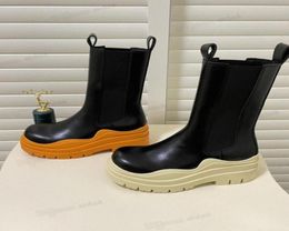 2022 New Jelly Color Womens Designer Botega Boots Leather Martin Ankle Chaelsea Boot Fashion Fashion non slip Wave Suola in gomma colorata 2287561