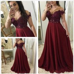 Burgundy Prom Dresses 2022 Long Illusion Neckline Short Sleeve Lace Appliques Evening Gowns Long Chiffon Special Occasion Dress 304h