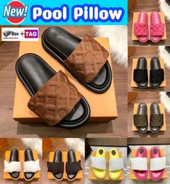 Pool Pillow Flat Comfort Slippers Embossed Mules Designer Slides With Box Womens shoes Summer nylon Cool luxury Slipper Sandals Wh7285175