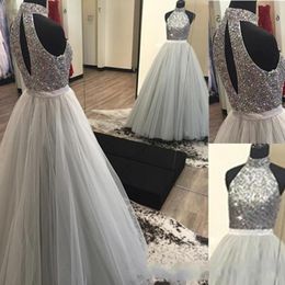 2019 Silver Grey Ball Gown Prom Dresses High-Neck Fully Beaded Bodice Tulle Skirt Sexy Open Back Floor Length Prom Party Gowns for Even 254j