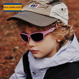 Sunglasses Kids Silicone Polarised Sports Sunglasses For Youth Sunglasses Boys Girls Baseball Cycling Flexible Frame Age 3-12 UV400 Y240523