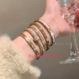 Carrtre Designer Screw Bracelet Fashion Luxury Jewelrys Original Trendy 18K Gold Diamond for Women Men Nail Bracelets Silver Jewellery Bracelet QVIH