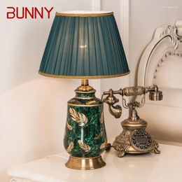 Table Lamps Modern Green Ceramic Lamp LED Chinese Creative Luxury Bedside Desk Light For Home Living Room Bedroom Decor