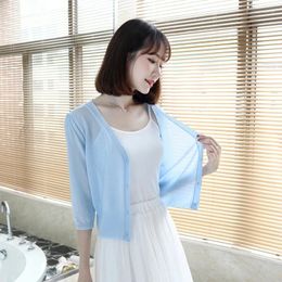 Women's Jackets Top Summer Ice Silk Knitted Sweater For Cardigan Short Shawl Jacket Thin Air-conditioned Shirt Sunscreen Y335