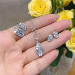 Luxury 925 Sterling Silver Pave Diamond Earrings Necklace leaf Jewelry Sets for Women Wedding Bridal Cocktail 240514