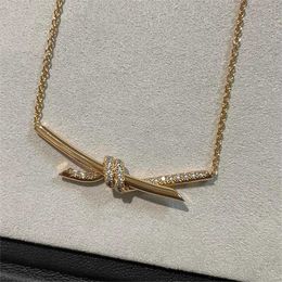 Designer's High quality Jewellery Brand knot series with diamond inlaid rose gold necklace flat and straight