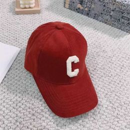 Ball Caps Designer Correct Hat Autumn/Winter Letter C Corduroy Baseball Hat High Quality Unisex Versatile Hat MLYQ