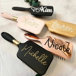 Custom Bridesmaid Gifts Personalised Hair Brushes Trendy Accessories Paddle Brush Bridal Party Hen Night Bachelorette Favours 240523