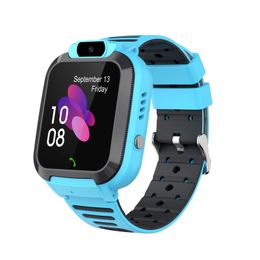 Q16 Childrens Telephone Watch Deep Waterproof Long Range Camera Positioning Student 2G Call Smart Watch 240523