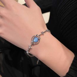 Unique Design Planet Bracelet Girls Girlfriends High Sense of Minority Light Luxury Hand Jewelry Simple New Accessories in Korea