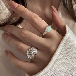 Couple Rings Shell Opal Womens Cuff Ring 2023 New Trend Retro Jewelry Womens Gift Party Anillos mujer S2452301