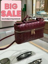 Designer Botega 24 New Vanity Case Womens Woven Zipper Box Bag Handheld Crossbody Bag