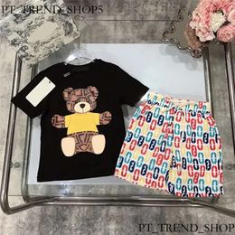 Luxury Designer Brand Baby Kids Clothing Set Classic Clothes Suits Childrens Summer Short Sleeve Letter Lettered Shorts Fashion Shirt 6F1