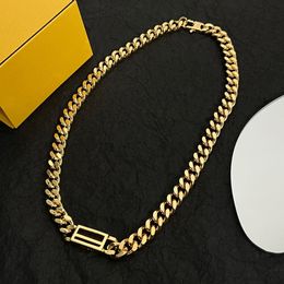 Mens Necklace Brand Women Designer Jewellery Chains For Men Luxury Gold Pendant Necklaces Silver Cuban Link Fine Stainless Steel Bracelet G2307205XQ