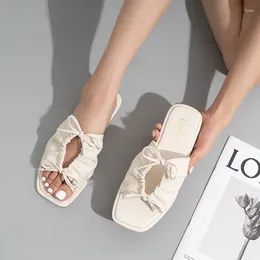 Slippers 2024 Summer Fashion Bow Tie Folds Hollow Outer Wear Women's Sandals