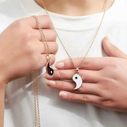 Couple Rings 1 pair of Tai Chi Yin Yang alloy pendant set with adjustable woven chain couple necklace ring S2452301