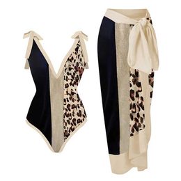 Women's Swimwear Vintage V-Neck Leopard Colorblock Print One-Piece Swimsuit High Waist Slim Fit Open Back Butterfly Elegant Beachwear Seamless T240523
