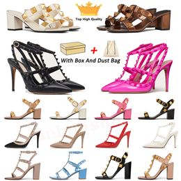 2024 Nuovo designer femminile Sandals scarpe alte tacchi alti pompe per borchie romane di lusso Rivets Lady Sidraio Sandale Slingback sandalo