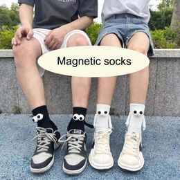 Women Socks Fashion Funny Creative Magnetic Attraction Hands Black White Cartoon Eyes Couples 1 Pair Celebrity Couple