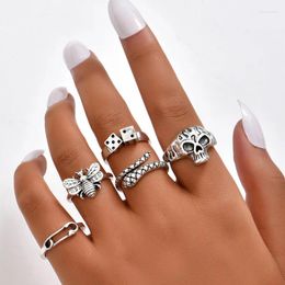 Cluster Rings 5 Pcs/Set Punk Skull Butterfly Snake Set Fashion Dice Pin For Women Party Jewellery Accessories