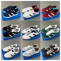 2024 New luxury Designer shoes Originals Handball Spezialjean Casual Shoes for Men Women Core Black Navy Gum Chalk White Light Blue Platform Sneakers