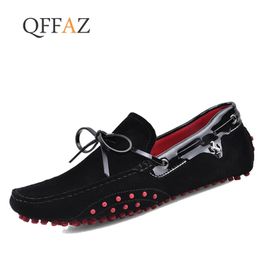 QFFAZ Men Casual Shoes Genuine Leather Moccasin Loafers Masculino Handmade Slip On Flat Boat Shoes Male Footwear 240516