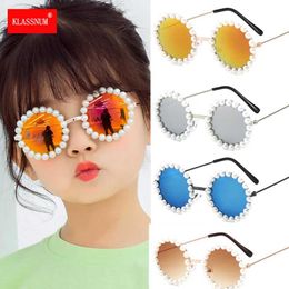 Sunglasses 1PC Brand Kids Sunglasses Metal Round Pearl Girls Childrend Sun Glasses Gafas De Sol UV400 Gray Pink Red Lens Fashion Wholesale Y240523