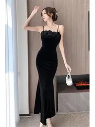 Casual Dresses Autumn Winter Black Velvet Chic Appliques Sling Long Dress Women Luxury Elegant 2024 Korean Vintag Dance Party Night