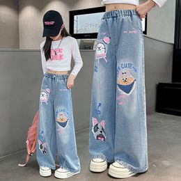 2024 Tecknad modemönster jeans för tjej lös rak denim byxor härliga tryck barn vår höstkorea stil långa byxor l2405