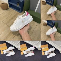 Woman designer casual shoes fashion outdoor platform shoe women white pink red green black sports running trainers lace-up sneakers Casual shoes