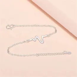 Link Bracelets 1PCS Heart Bracelet Simple Sweet Clavicle Chain Niche Design Feel Cold Wind Super Fairy Temperament Light Luxury M044