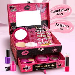 Beauty Fashion The childrens makeup set is for girls to pretend to play games and 20 pieces are for children to pretend to make makeup sets WX5.21646925