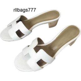 Designer families Outdoor L Slippers Home Outside Single Slim Slippers Womens Pure Handmade Genuine Leather Single Shoes Sandals Premiu ZD91
