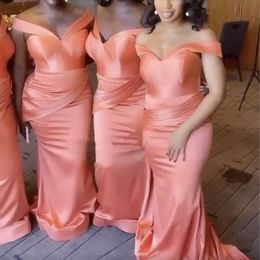 Coral Bridesmaid Dresses Mermaid Peplum Satin Ruched Pleats Elegant Off the Shoulder Sweep Train African Plus Size Made of Honour Gown vestidos