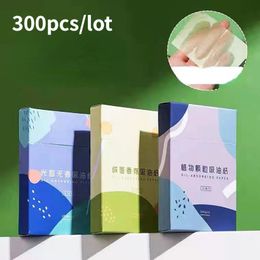 300 Sheetslot Green Tea Facial Oil Blotting Sheets Makeup Paper Absorbent Women Face Control Paper Oil Cleansing Cosmetic Tools 240508