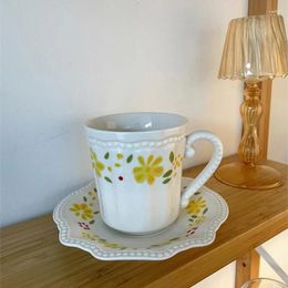 Mugs Nordic Carved Flower Ceramic Cup Saucer Reusable Drinking Tea Milk Coffee Set Home Decorative Vintage Breakfast