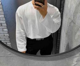 BlackWhite Oversized TShirt Men Fashion Cotton Casual ONeck T Shirt Men Korean Loose LongSleeve TShirt Mens Tops M2XL T220805201042
